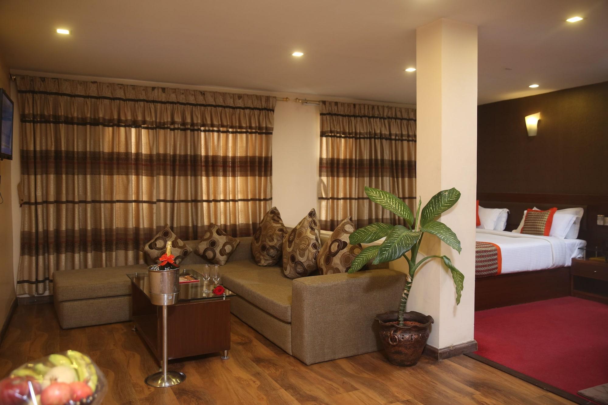 Yellow Pagoda Hotel Kathmandu Exterior photo