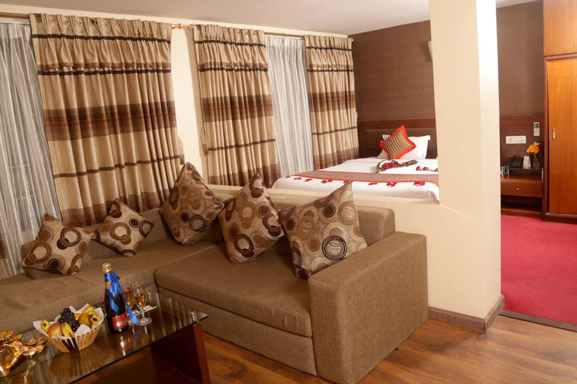 Yellow Pagoda Hotel Kathmandu Exterior photo