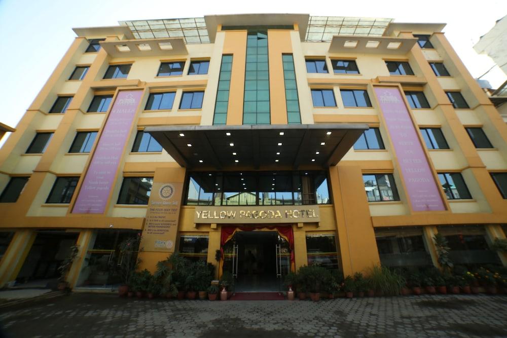 Yellow Pagoda Hotel Kathmandu Exterior photo